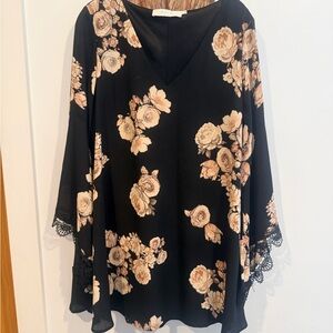 Astr Black and Cream Floral Blouse